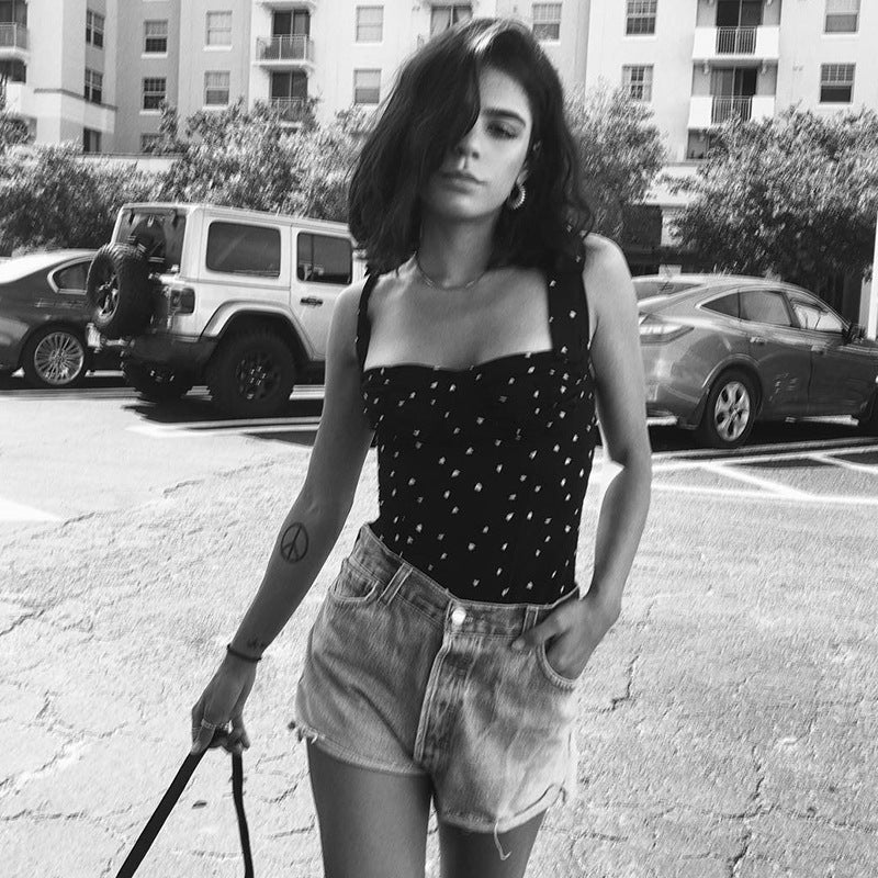 Maeve Dotted Top – Blusa leggera con pois giocosi e vestibilità elegante