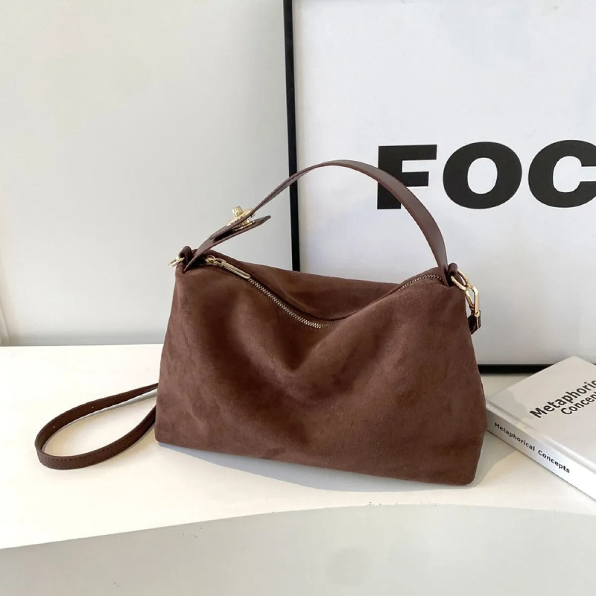 Maëlle Sac à Épaule Femme – Sac Suède Élégant avec Anse Similicuir & Grand Compartiment