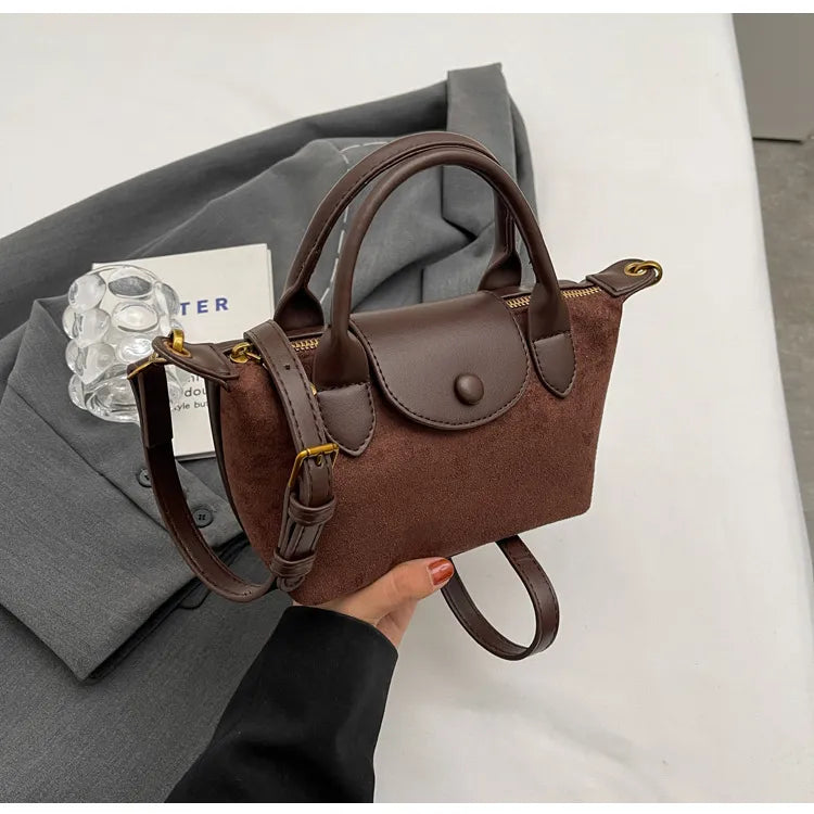 Gemma Sac à Main Femme – Sac Similicuir Compact avec Bandoulière Réglable & Détails Dorés