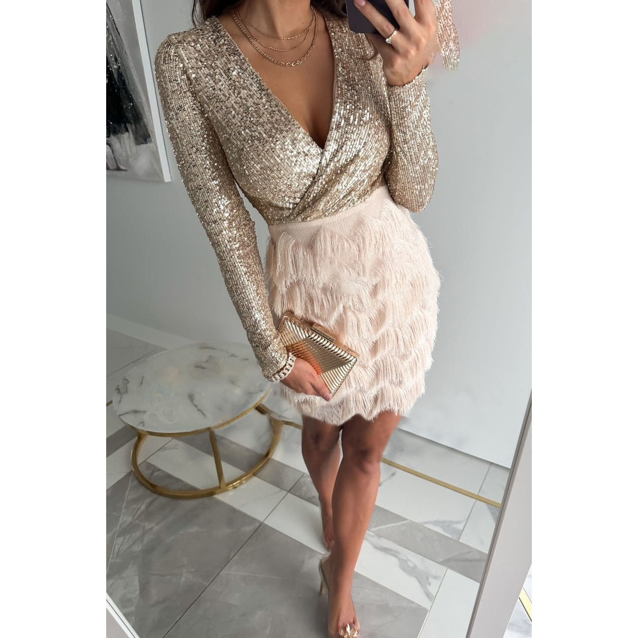 Amber Robe Femme de Soirée – Mini-Robe Brillante avec Franges & Coupe Cintrée Élégante