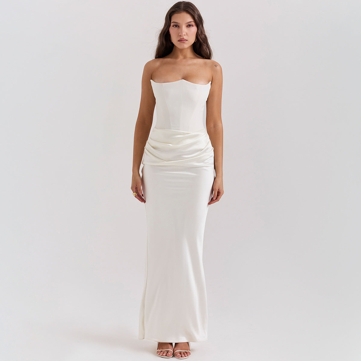 Abito da sera da donna Katie - Abito lungo senza spalline con schiena scoperta ed elegante taglio aderente