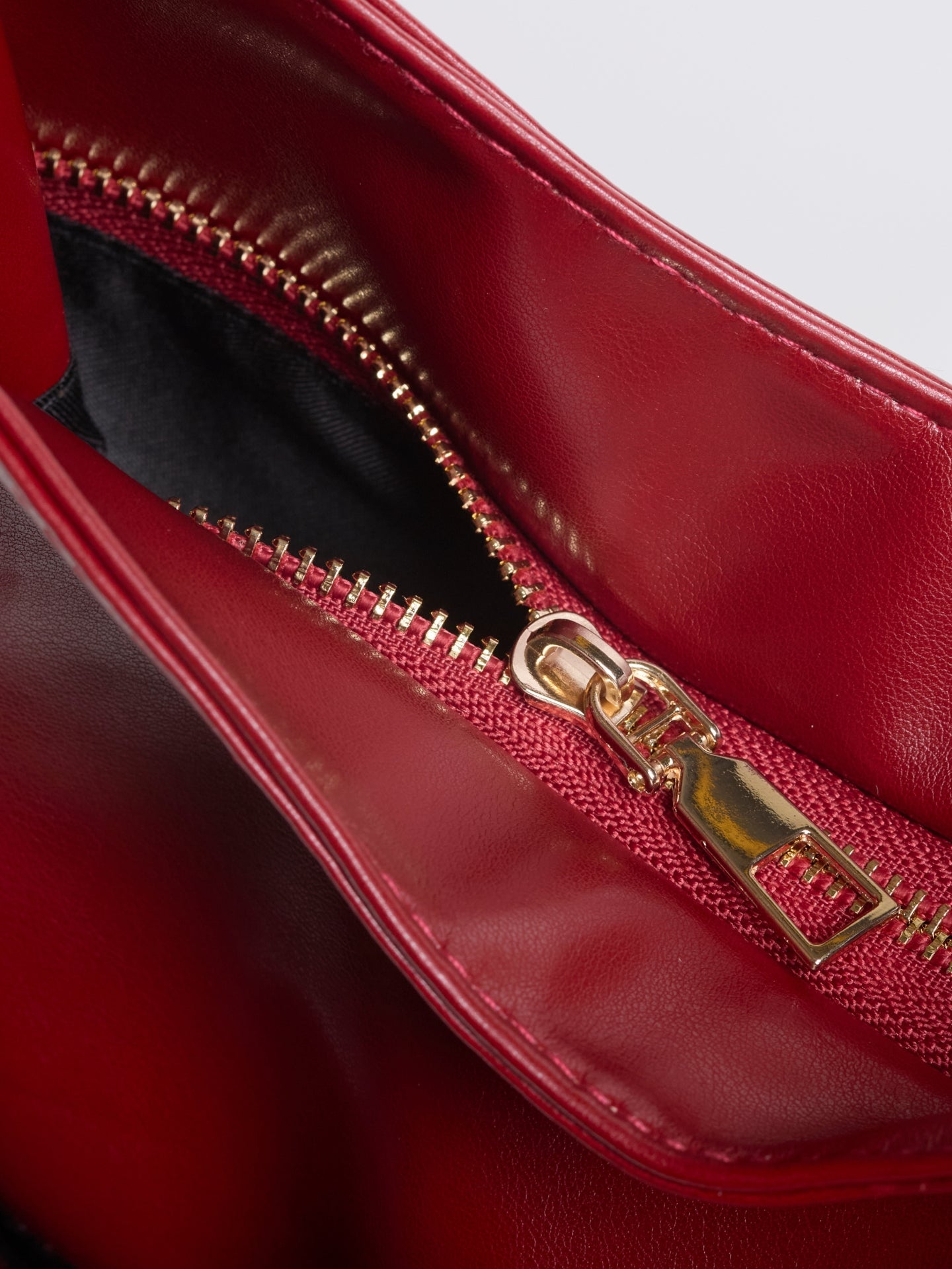 Luciana Sac Femme Épaule Vegan – Hobo Minimaliste Élégant & Spacieux 13"