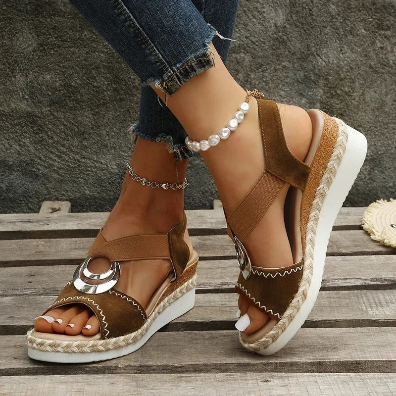 Sandali con zeppa da donna Willow - Sandali estivi glamour con tacchi comodi e look Riviera
