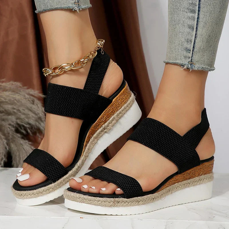 Sandali con plateau da donna Anna - Cinturini elastici e comodi sandali estivi con un look elegante