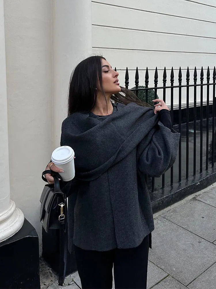 Emma Poncho Femme – Asymétrique en Laine, Élégant & Idéal pour la Chaleur Hivernale