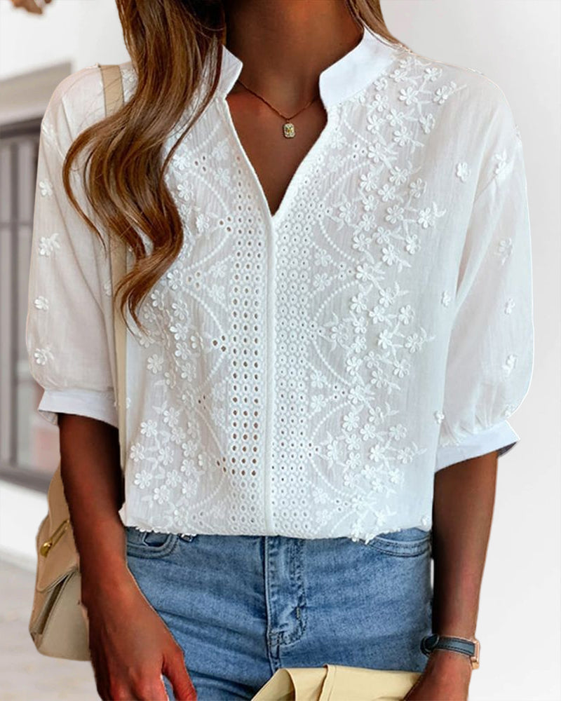 Camicetta da donna Emelia: elegante top con maniche a sbuffo e vestibilità comoda
