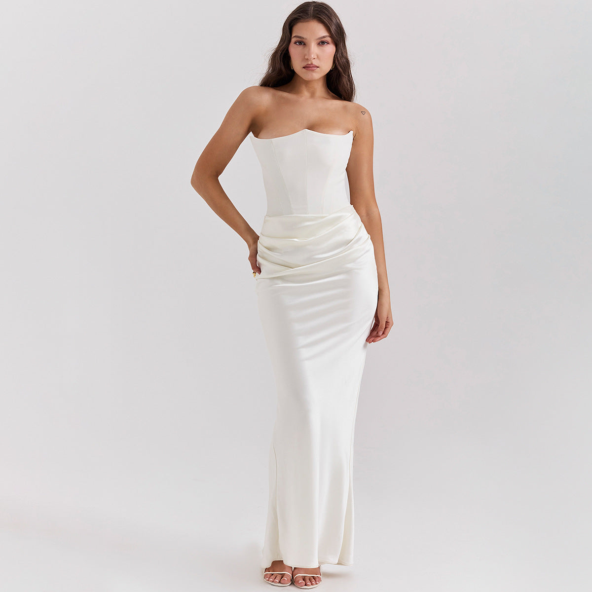 Abito da sera da donna Katie - Abito lungo senza spalline con schiena scoperta ed elegante taglio aderente