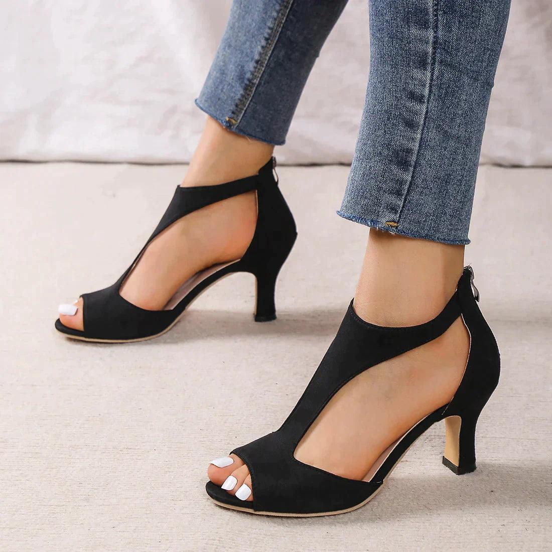 Sandali con tacco da donna Cassie - Eleganti scarpe aperte con ritagli e soletta di supporto