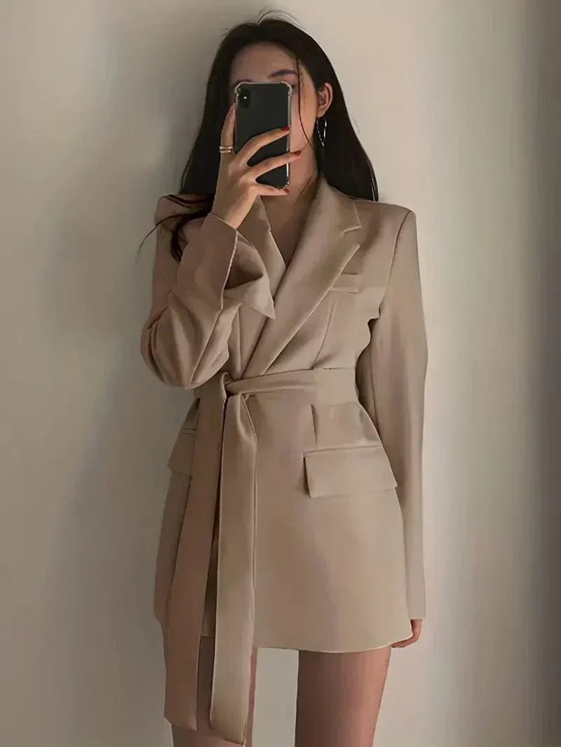Abito blazer da donna Nélia - Elegante abito da tailleur a maniche lunghe per tutte le occasioni