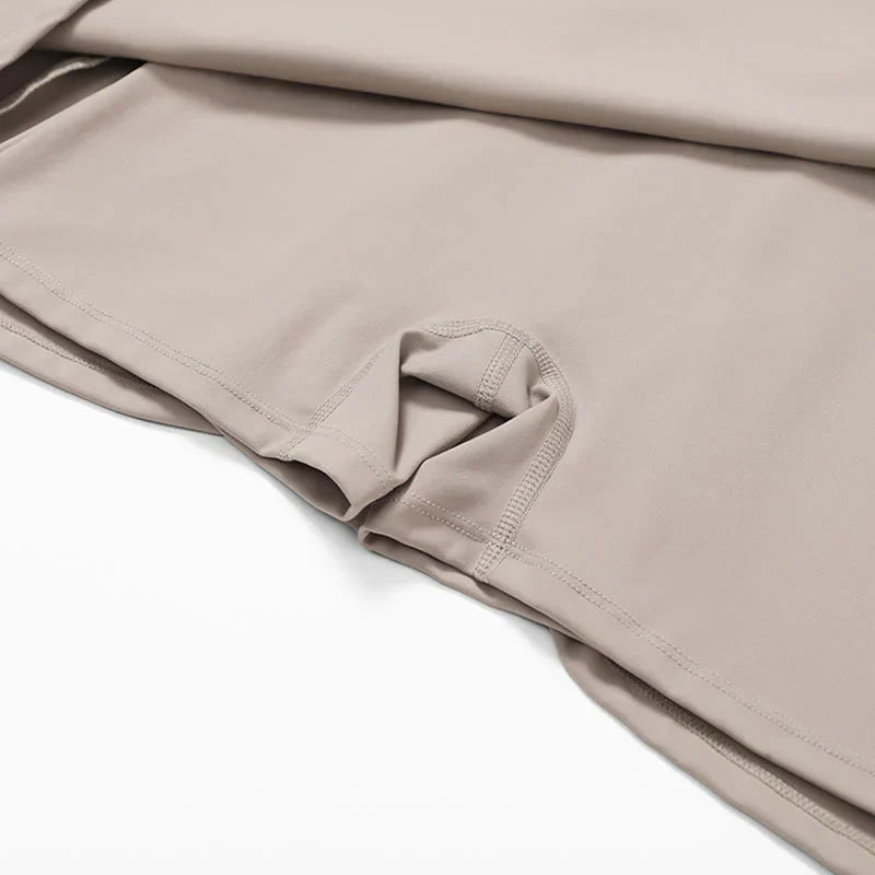 Abito sportivo da donna Vina: elegante abito sportivo in tessuto traspirante e vestibilità aderente