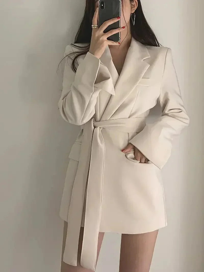 Abito blazer da donna Nélia - Elegante abito da tailleur a maniche lunghe per tutte le occasioni