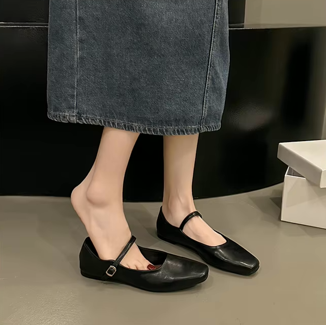 Ballerine da donna Sophie - Scarpe eleganti con cinturino regolabile e design senza tempo