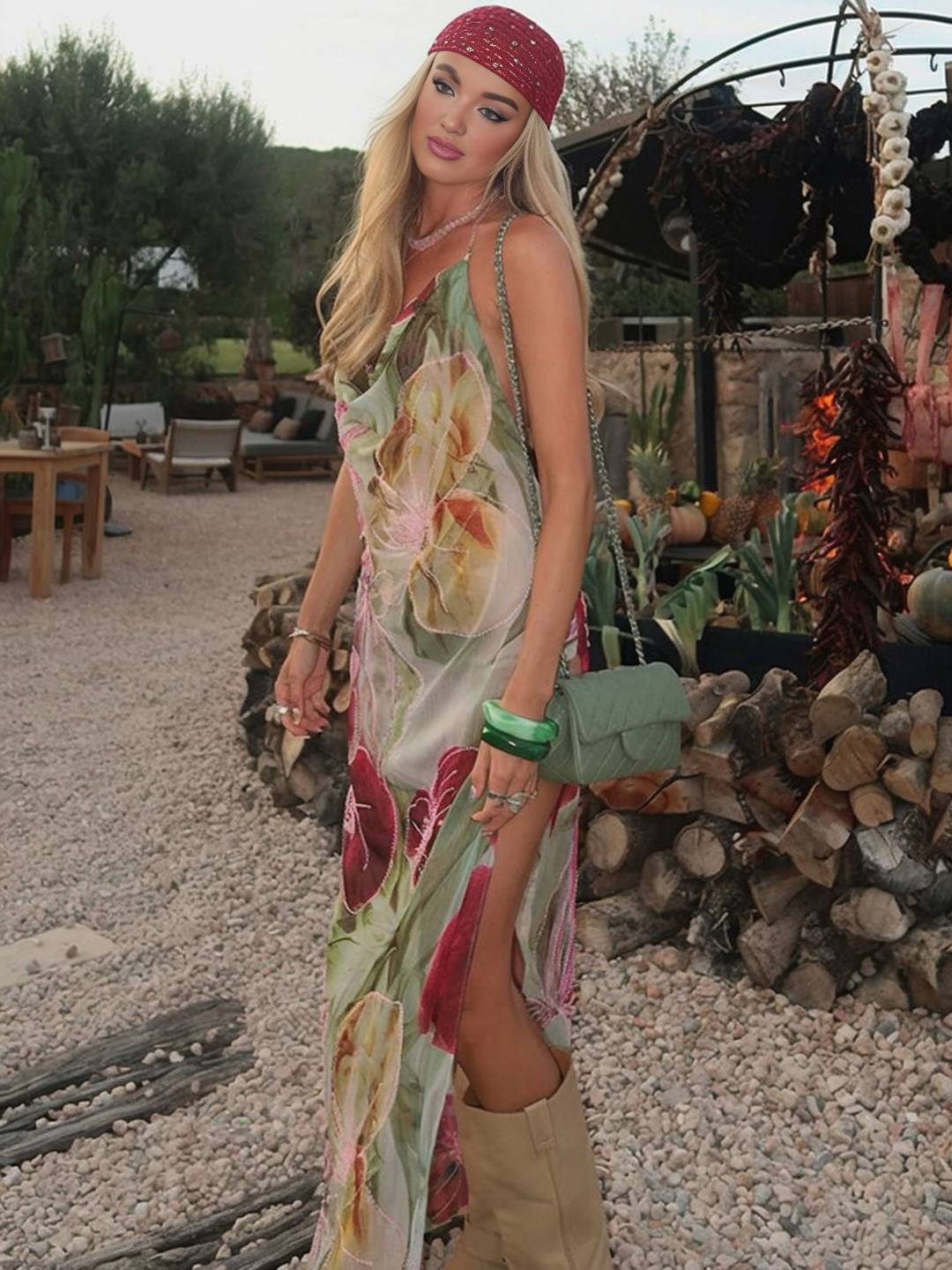 Abito estivo da donna Riley - Abito lungo aderente con stampa floreale, spacco e scollo a cappuccio