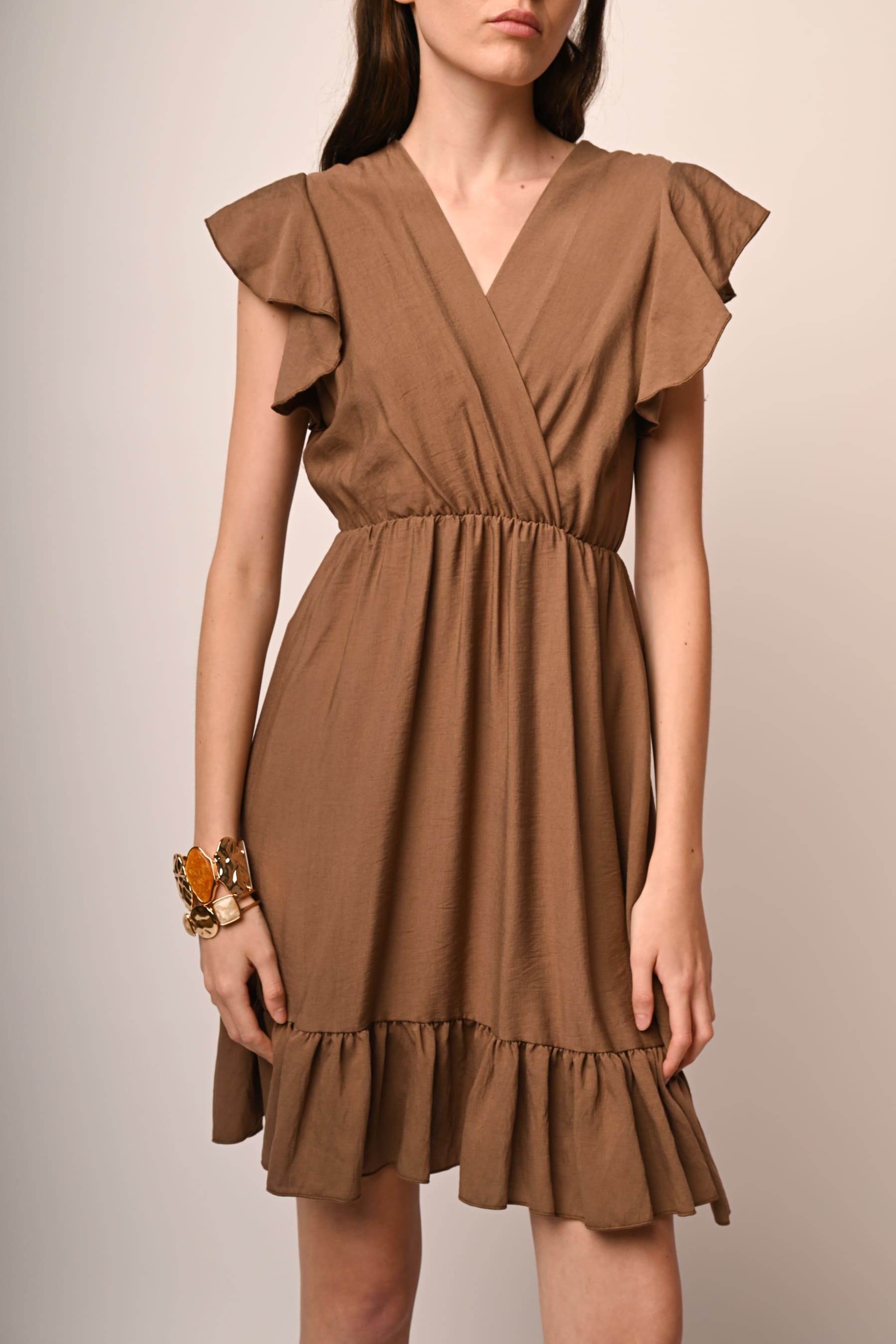 Mini abito Camilla Ruffle: stile romantico ed elegante per momenti speciali