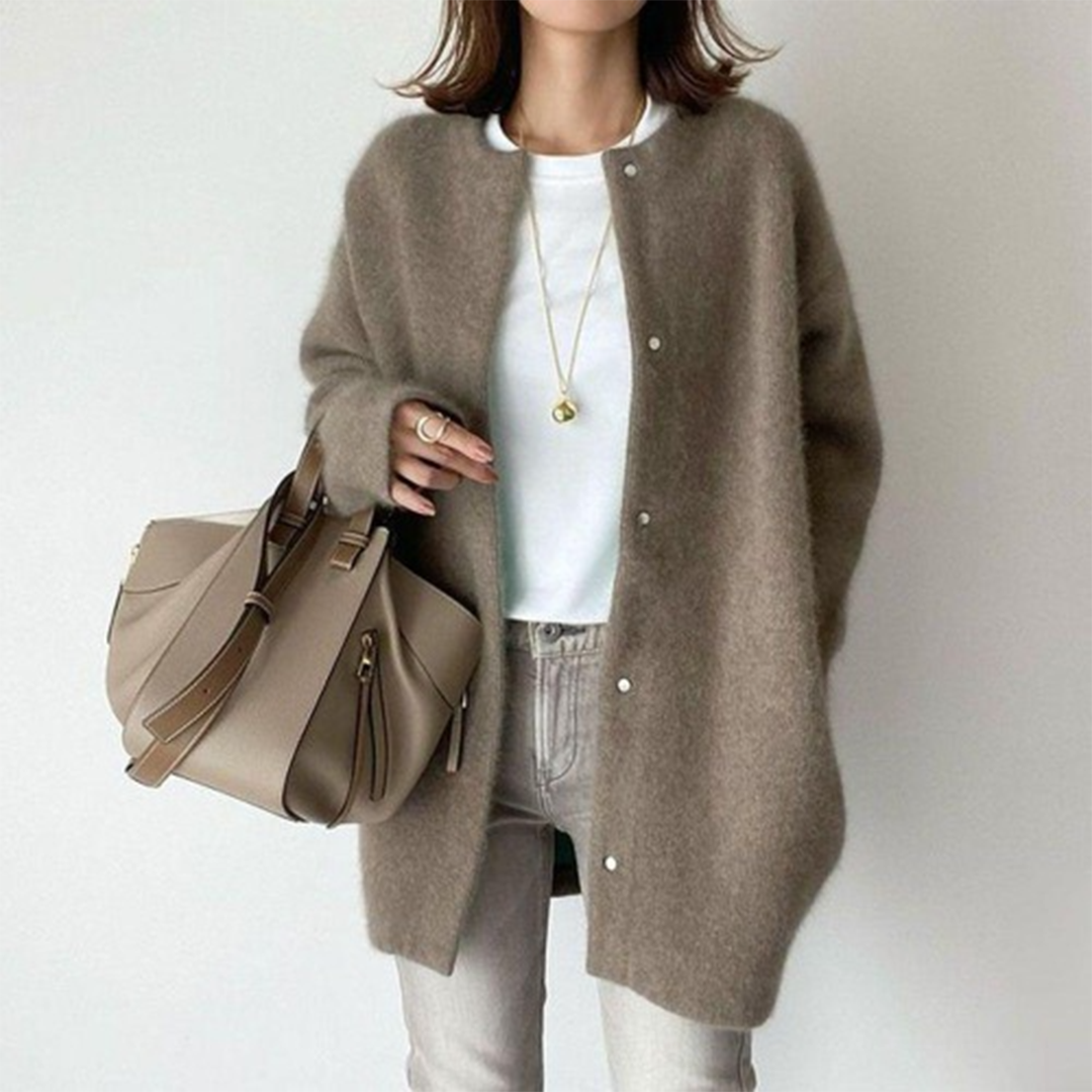Amelia Gilet Femme Élégant – Cardigan Chic & Confortable en Maille Haut de Gamme