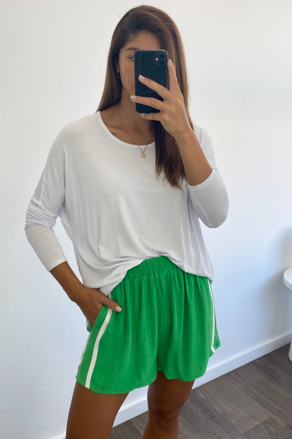 Pantaloncini in lino da donna Courtney – Pantaloncini estivi traspiranti con elastico in vita e vestibilità ampia