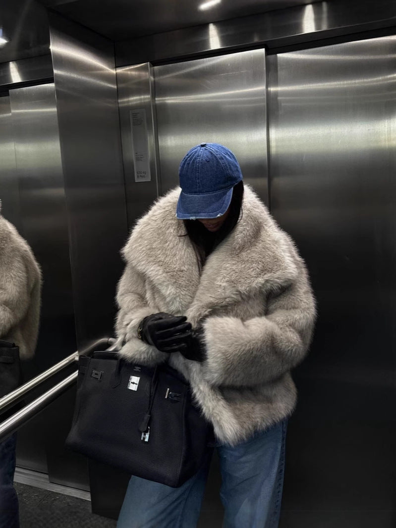 Everleigh Manteau Femme – Manteau Long en Fausse Fourrure avec Col Revers & Coupe Décontractée