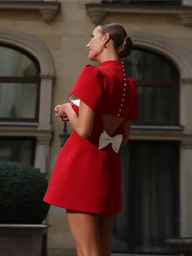 Mini abito rosso Lissane da donna – Elegante abito estivo con fiocco e ritagli eleganti