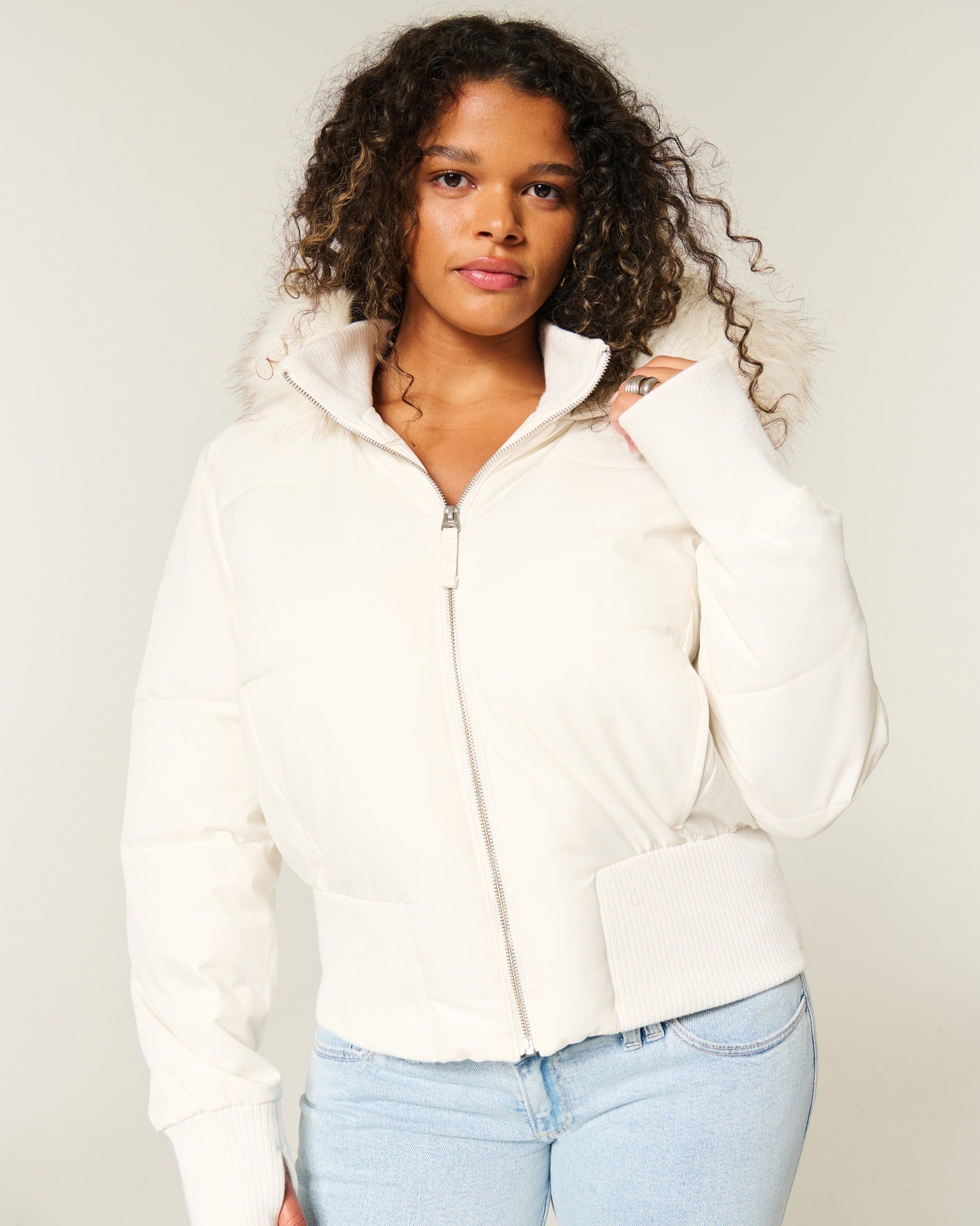 Helena Manteau Hiver Femme – Veste Chaude avec Capuche Amovible et Col Fourrure Élégant