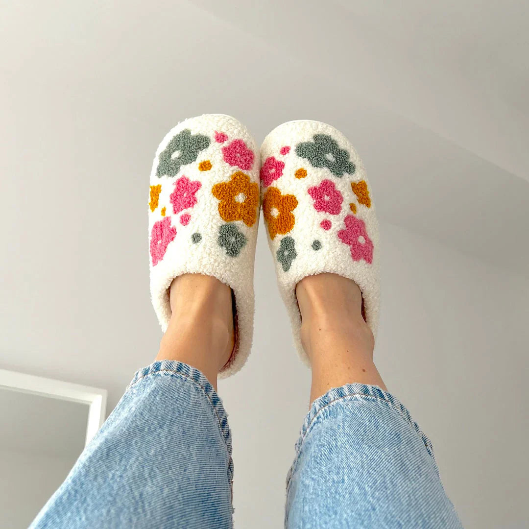 Valentina Chaussons Femme à Motif Floral – Pantoufles Intérieures Douces et Chaudes pour un Confort d’Hiver Cocooning