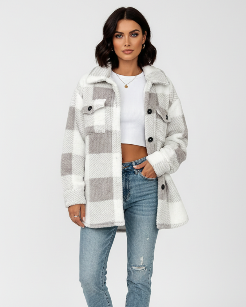 Ariana naisten talvitakki – lämmin ja rento ruudullinen pehmeä takki