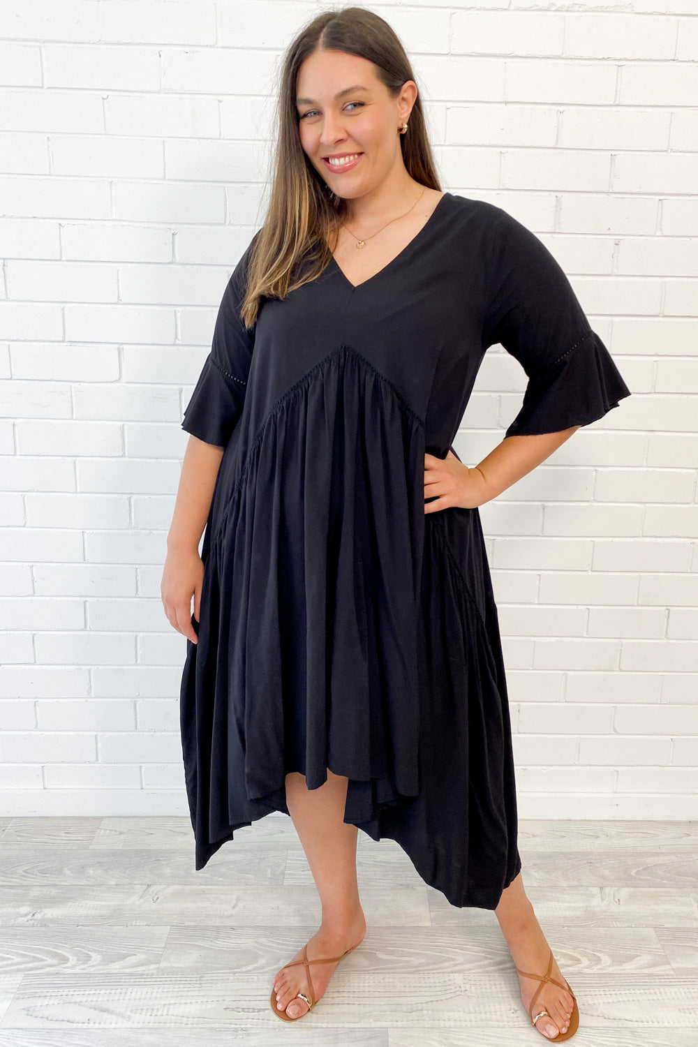Laguna Robe Oversize Femme – Robe d'Été Aérée avec Coupe Ample & Design Minimaliste