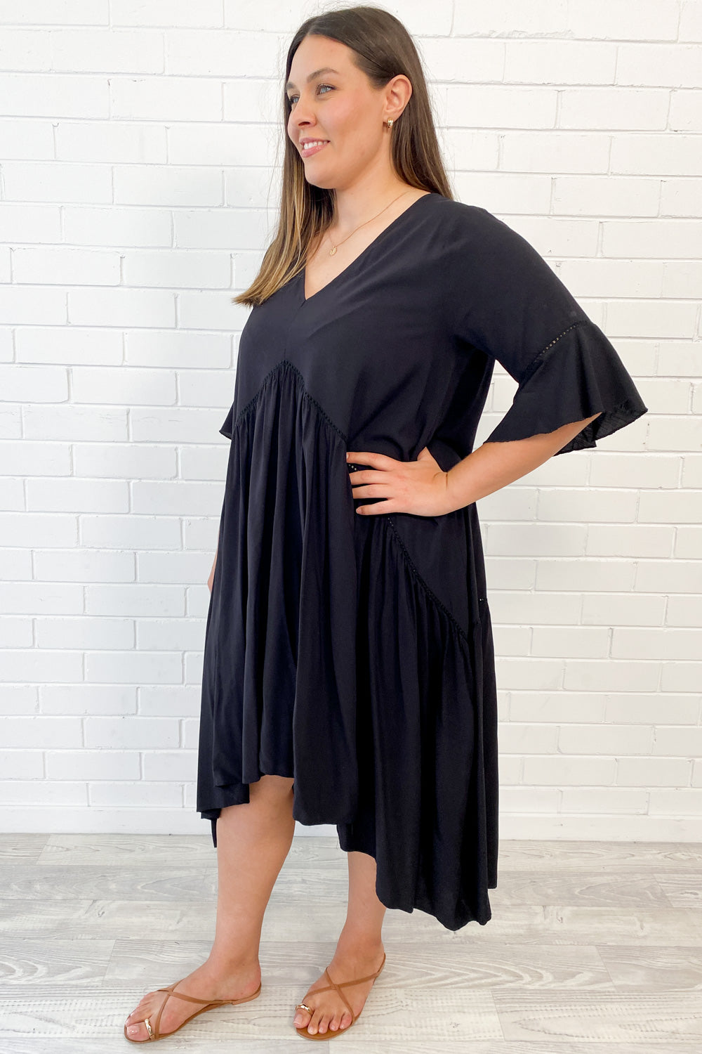 Laguna Robe Oversize Femme – Robe d'Été Aérée avec Coupe Ample & Design Minimaliste
