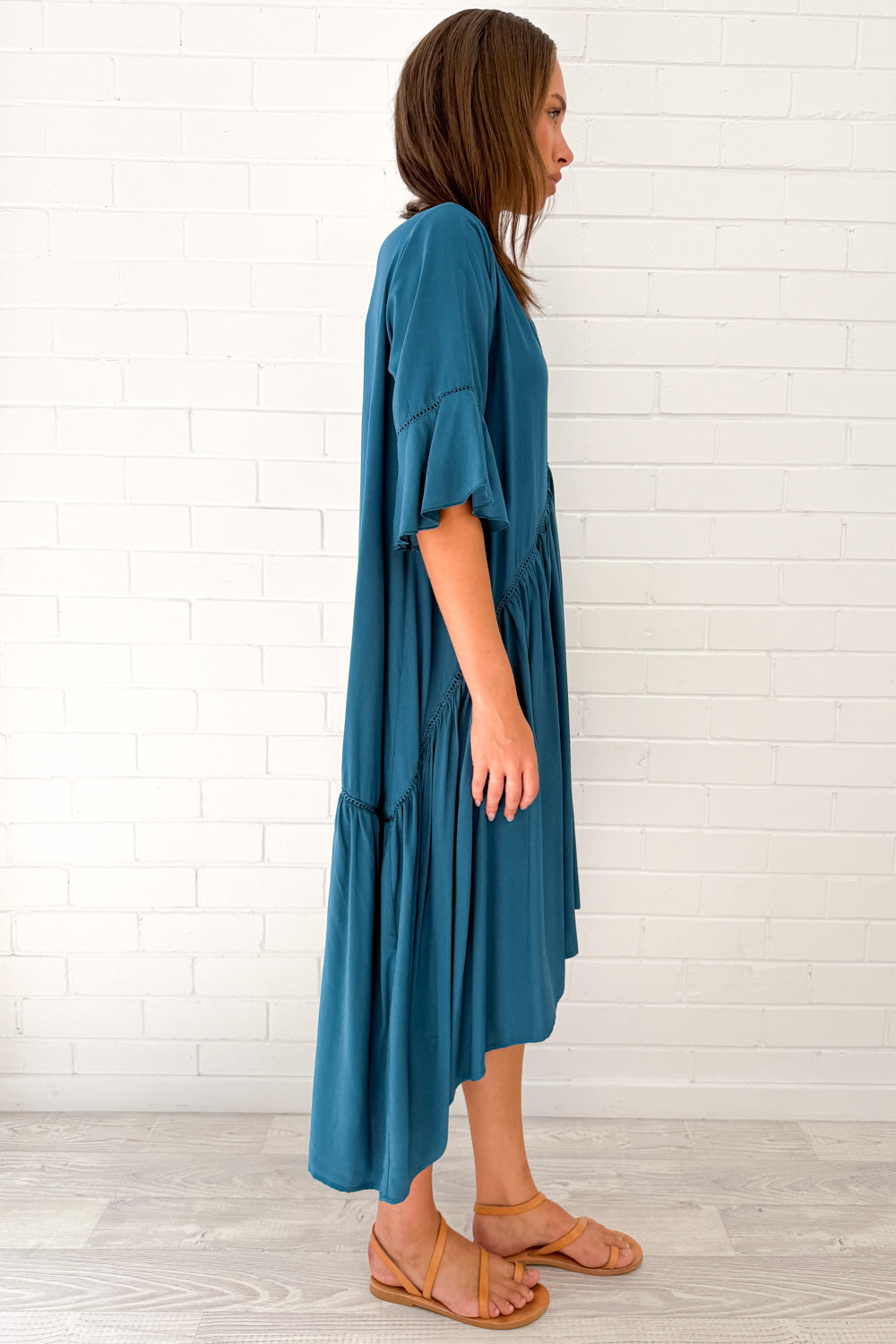 Laguna Robe Oversize Femme – Robe d'Été Aérée avec Coupe Ample & Design Minimaliste