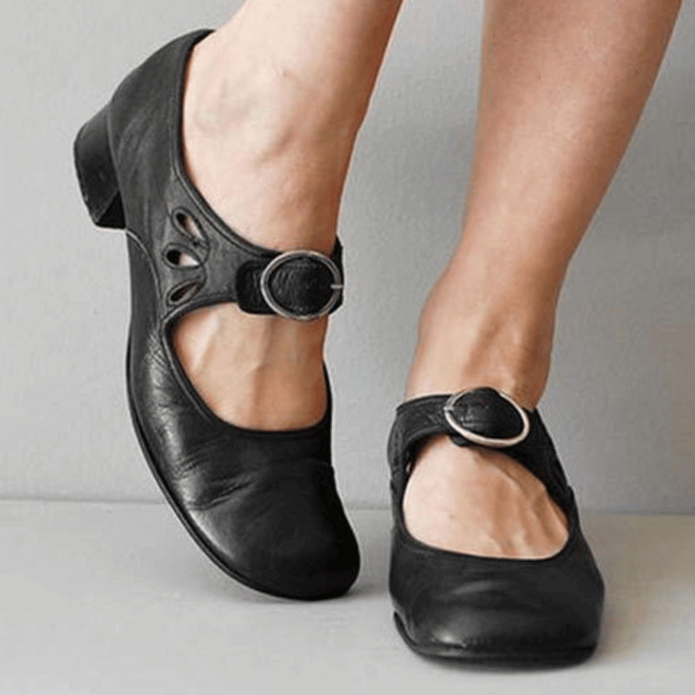 Scarpe da donna Raianne - Vera pelle, punta tonda, tacco basso a blocco, cinturino con fibbia - Stile vintage per tutte le occasioni