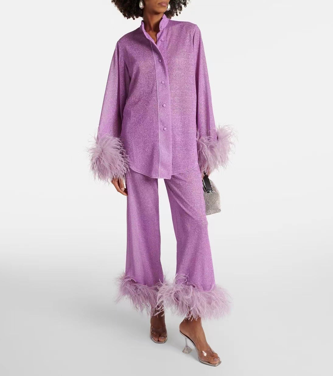 Completo da donna Laila - Elegante completo due pezzi con colletto di piume e vestibilità ampia