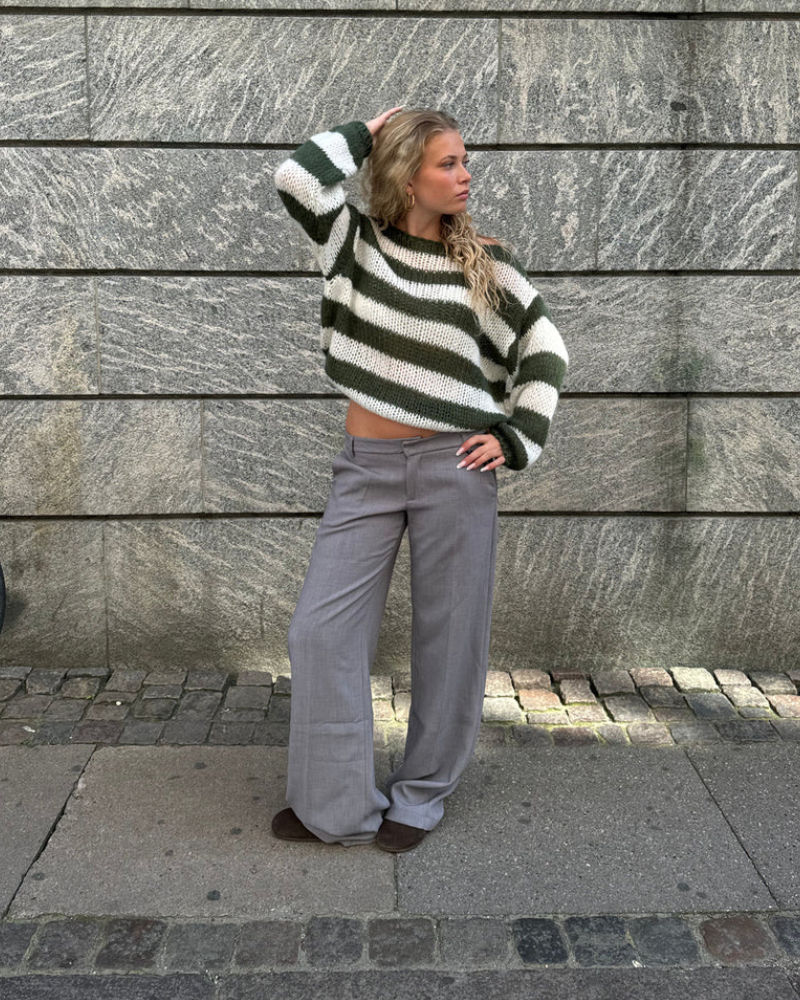 Maglione lavorato a maglia da donna Louisa – Maglione oversize a righe in materiale morbido con un design alla moda
