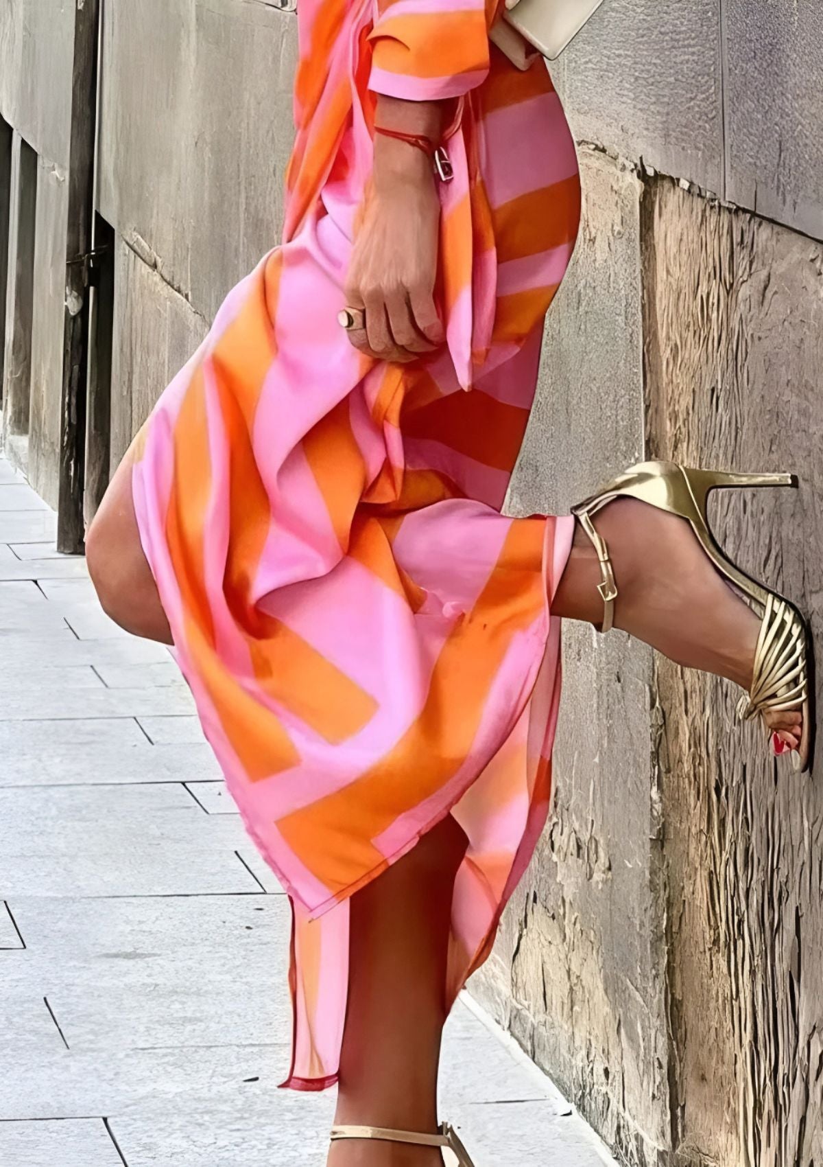 Abito avvolgente da donna Amelia – Abito avvolgente a righe con vestibilità aderente e comfort leggero