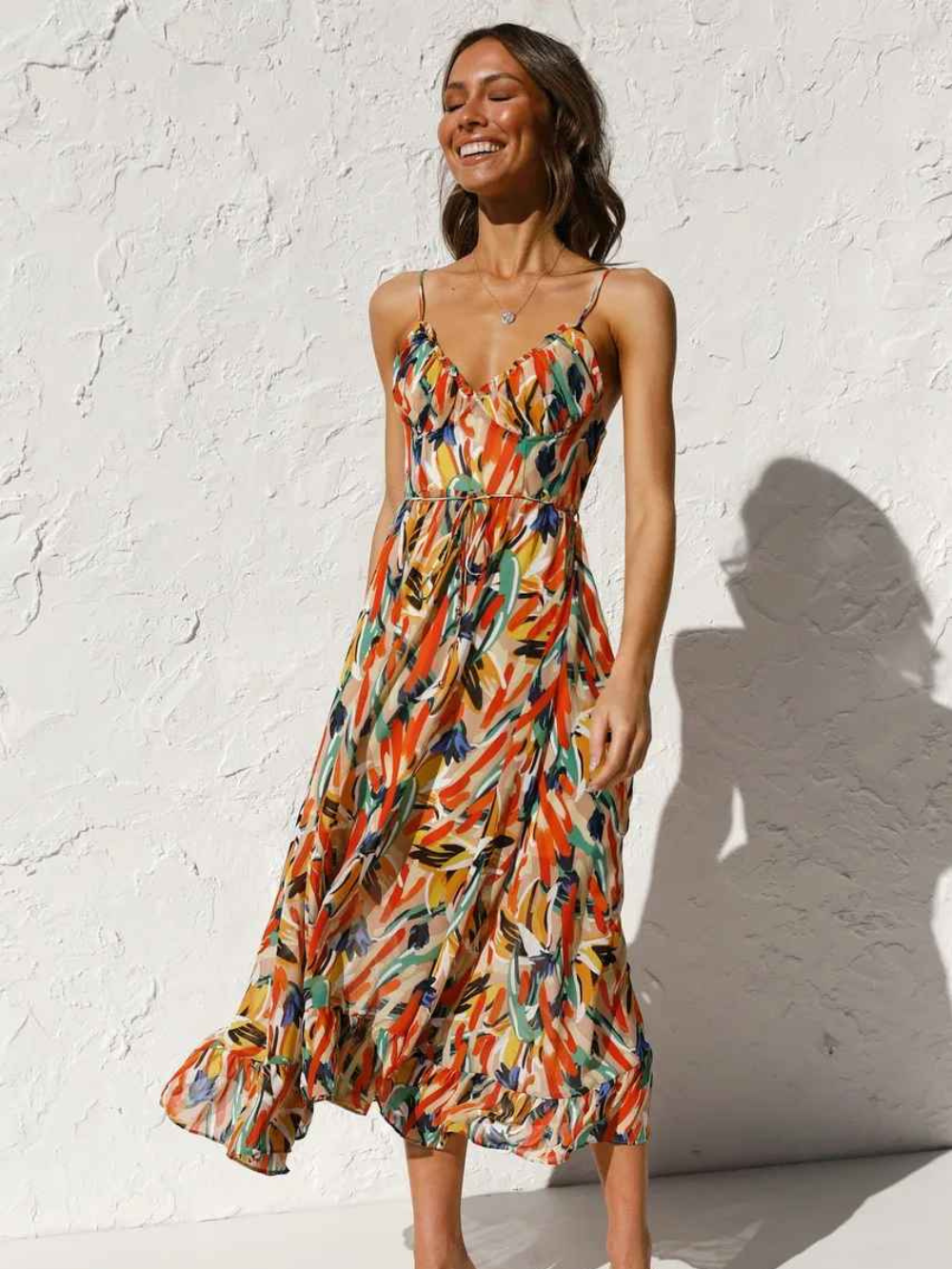 Abito lungo da donna Chloe: abito estivo leggero con stampa tropicale e spalline sottili lusinghiere