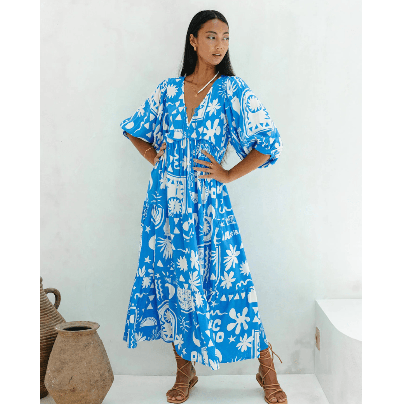 Abito lungo Rosina Looksy – Stampa bohémien astratta e vestibilità fluida a strati