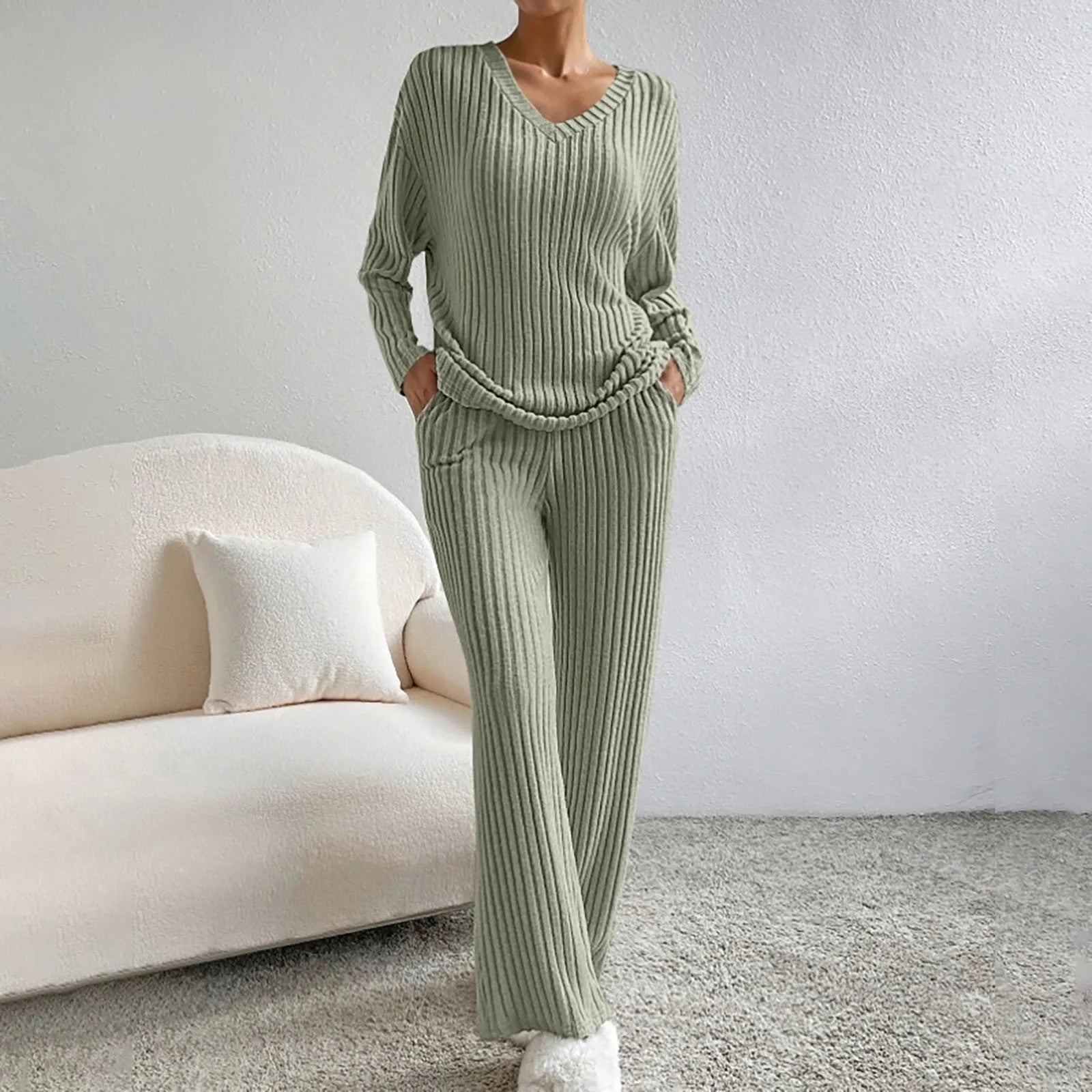 Ensemble en maille Kathy pour femme – Tenue d'intérieur confortable avec pull à col en V et pantalon doux