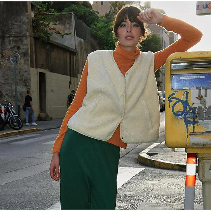 Eveline Gilet Teddy pour Femme – Veste Tendance et Cintrée pour Toutes les Occasions