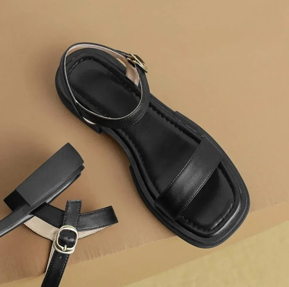 Sandali in pelle da donna Celine - Eleganti sandali in pelle con comfort superiore per l'estate