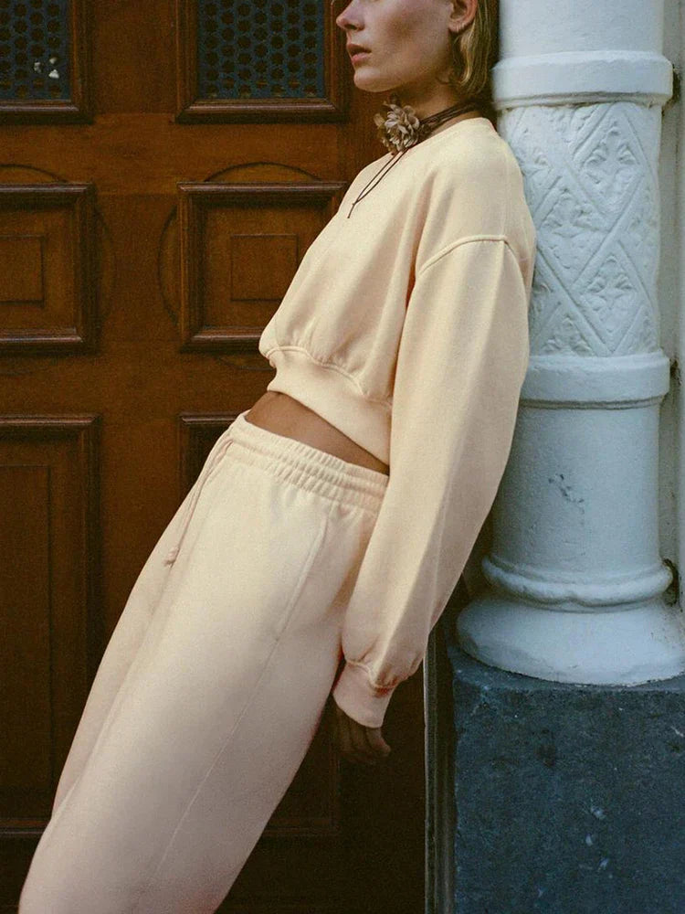 Merel Ensemble Confort Femme – Ensemble Deux Pièces avec Crop Top & Pantalon pour un Style Décontracté et un Confort Absolu