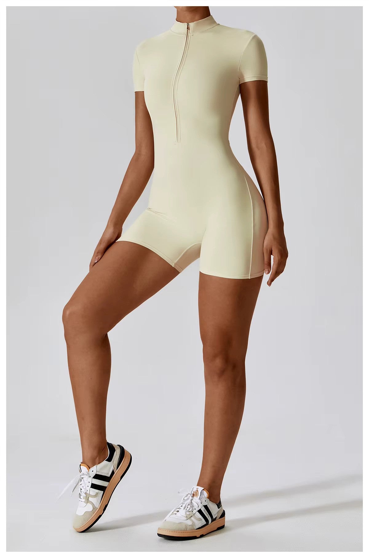 Lea Ensemble de Sport Femme – Tenue d’Entraînement Élastique & Respirante pour Yoga, Course & Fitness