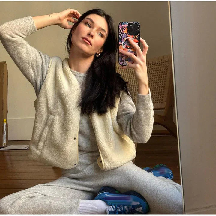 Eveline Gilet Teddy pour Femme – Veste Tendance et Cintrée pour Toutes les Occasions