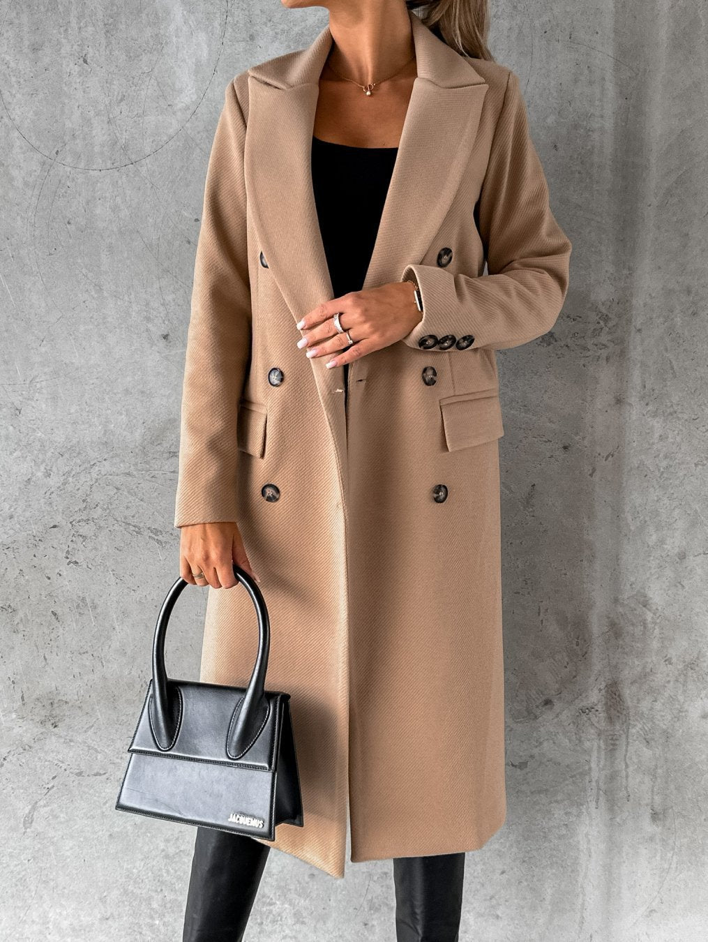 Georgia Manteau Long en Laine Mélangée pour Femme – Design Élégant à Revers Notchés dans des Couleurs Hivernales Classiques