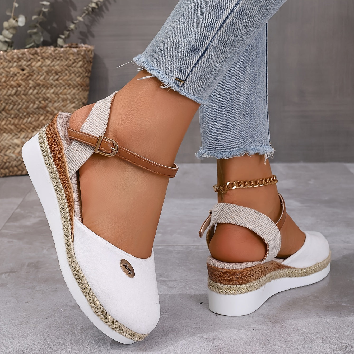 Sandali da donna Zanira - Sandali con zeppa chiusi, eleganti e comodi per l'estate