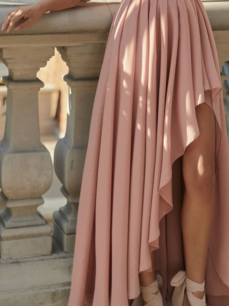 Abito lungo da donna Francine - Elegante abito lungo asimmetrico monospalla con scollo a V