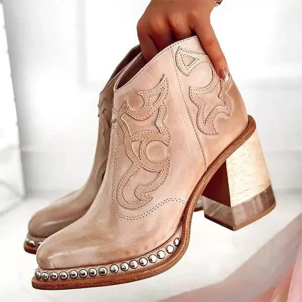 Stivaletti da donna Zaria - Eleganti stivaletti in pelle dallo stile moderno e dal comfort duraturo