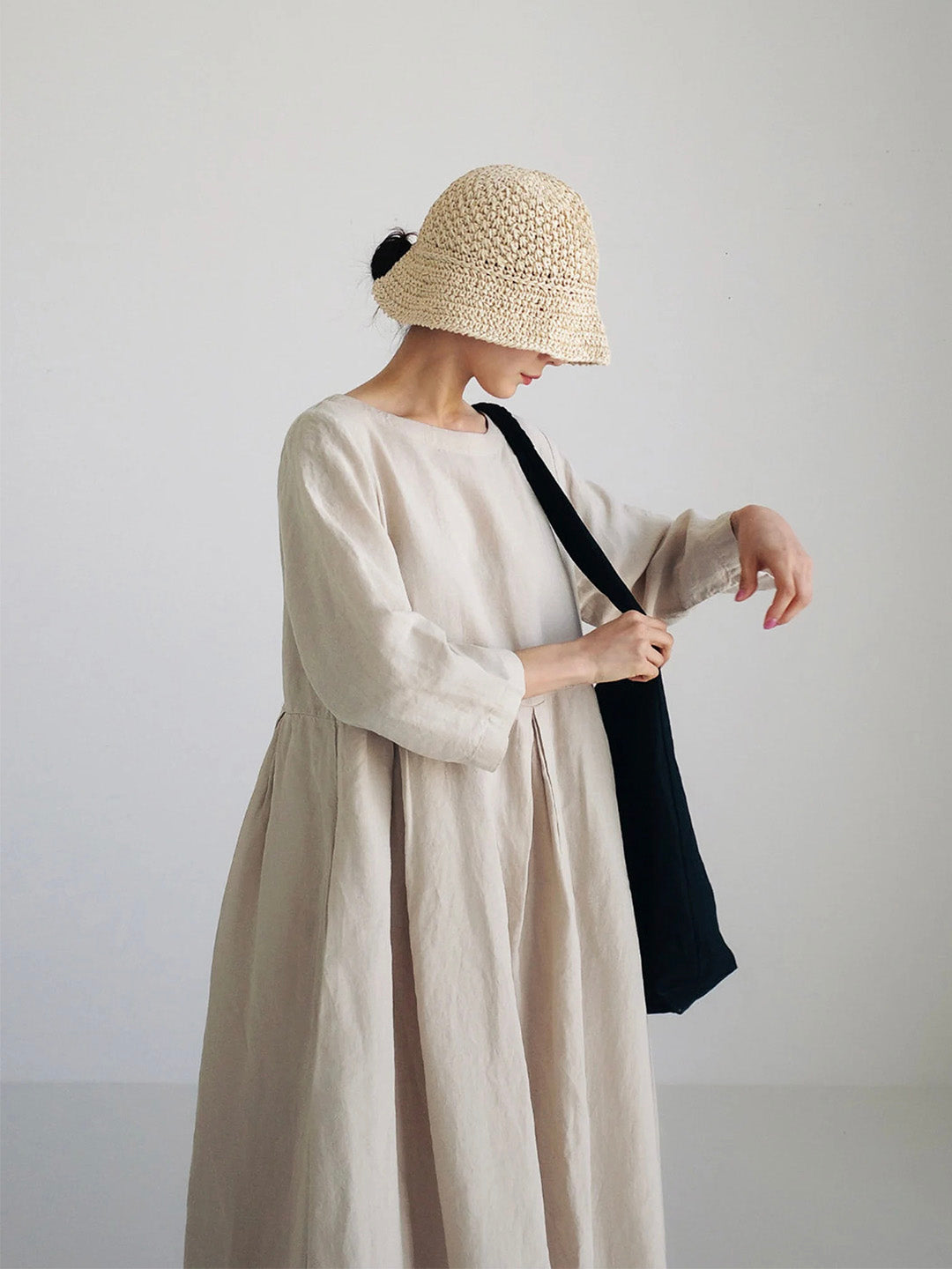 Abito lungo da donna Cielo: lino leggero, comfort naturale e stile minimalista ed elegante