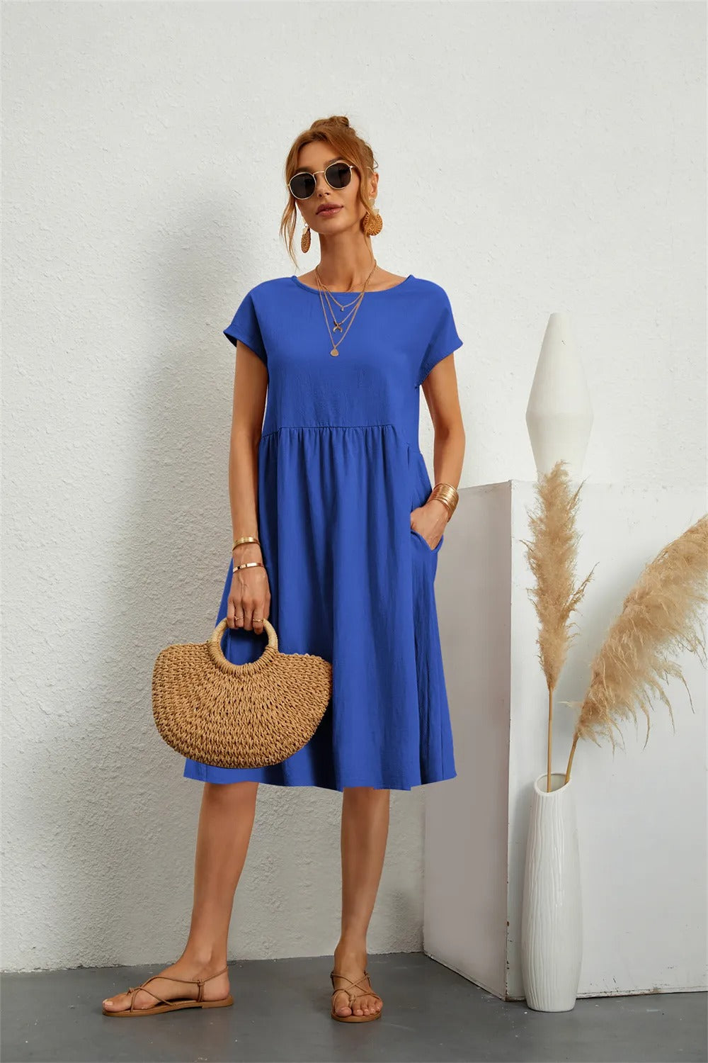 Elegante abito lungo da donna: design maxi senza tempo con vestibilità aderente e finitura di lusso