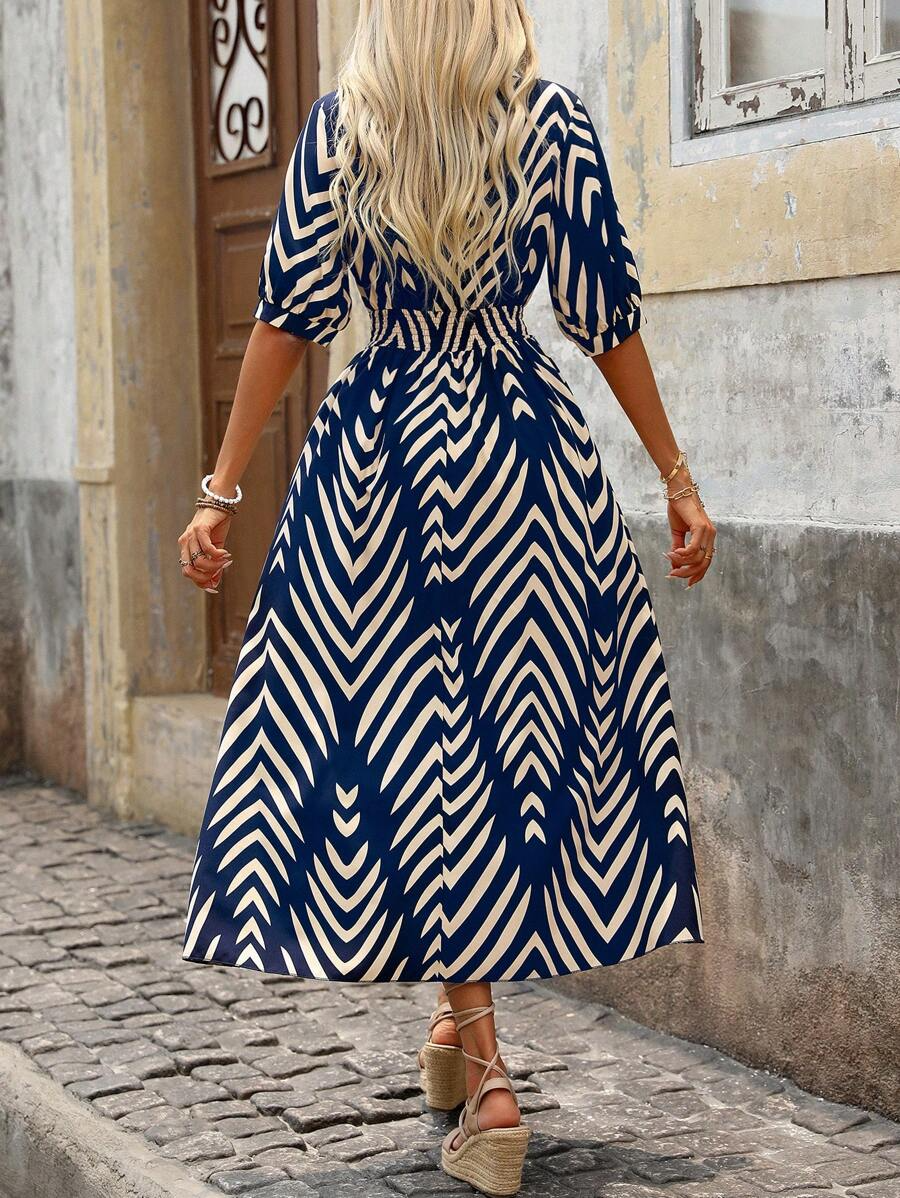 Abito lungo da donna Charlie - Con cintura, stampa grafica chic e vestibilità moderna