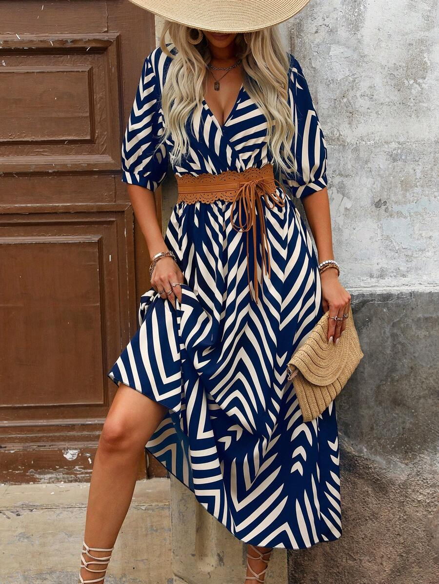Abito lungo da donna Charlie - Con cintura, stampa grafica chic e vestibilità moderna