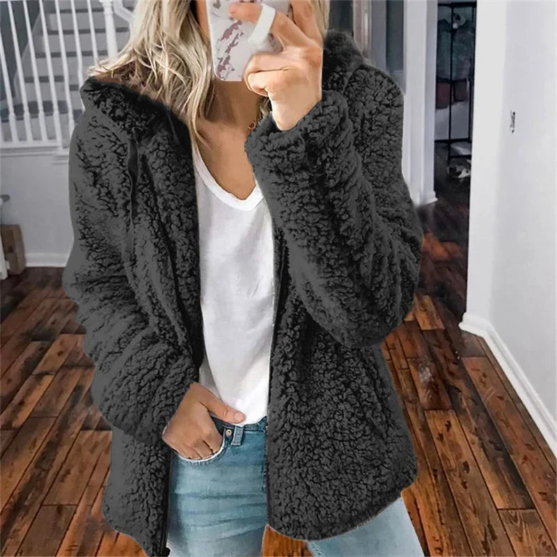 Cardigan da donna Olivia: cardigan in pile morbido, comodo ed elegante per tutti i giorni