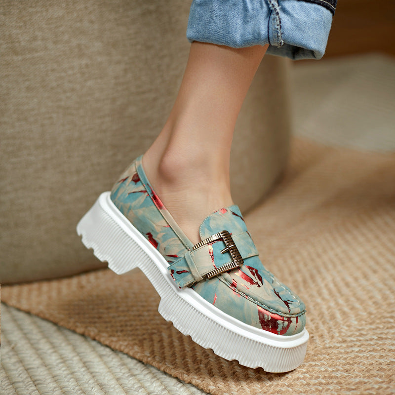 Scarpe da donna Stella - Mocassini con plateau traforato, fibbia e comoda suola in gomma